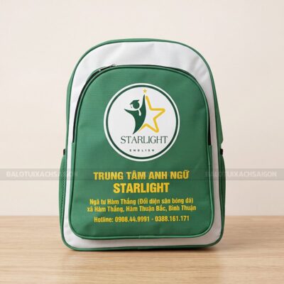 May balo học sinh Trung Tâm Anh Ngữ Starlight 1