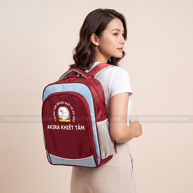 Quảng cáo balo in logo thương hiệu 3